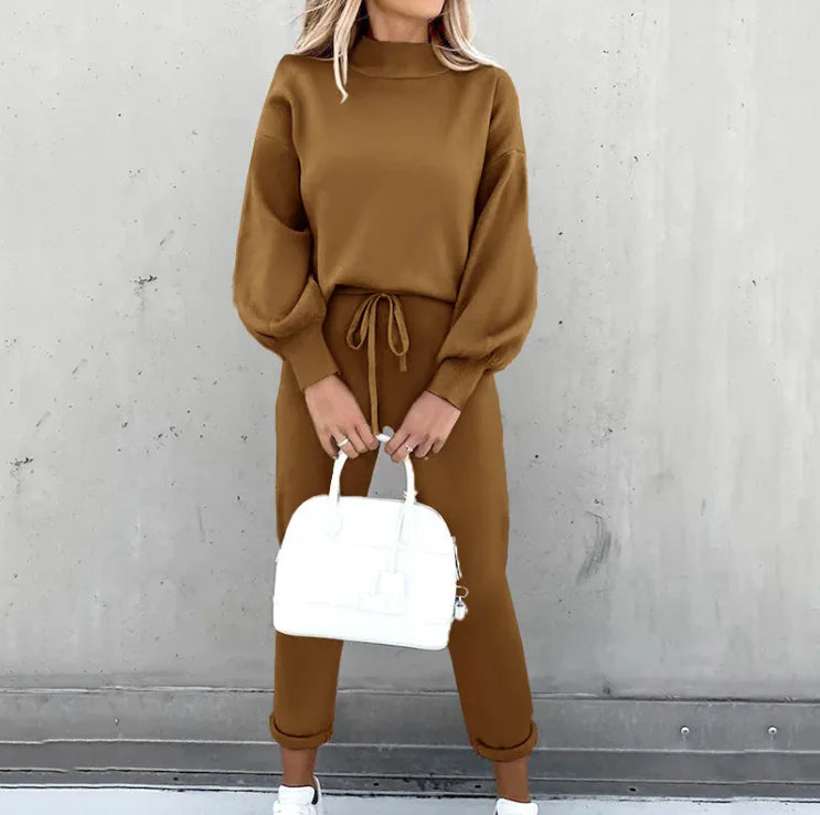 Women’s Casual Two-Piece Hoodie Lounge Set – Lantern Sleeve Sweater & Joggers