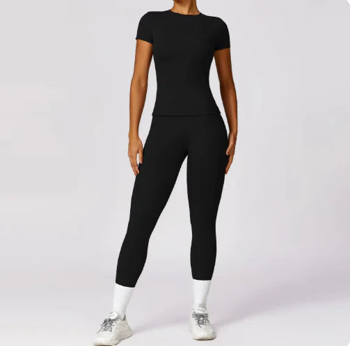 Quick-Dry Short Sleeve Yoga Top for Women – Lightweight, Fitted Activewear