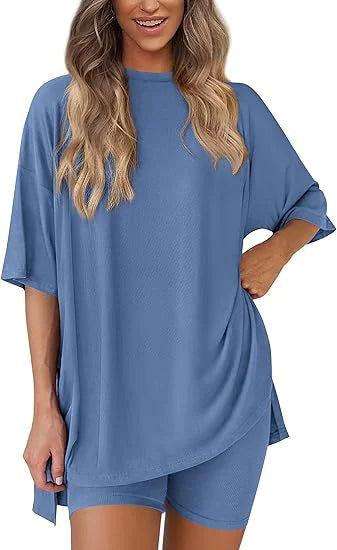 Women’s Solid Color Two-Piece Shorts Set – Summer Casual Outfit with Loose-Fit Top