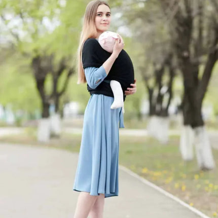 Adjustable baby sling wrap showing stretchy breathable fabric

Baby wrap carrier front carrying position close bonding view