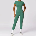 Short sleeved long pants green / XL