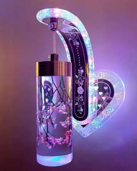 Minimalist LED wall lamp installed in hotel bedroom

Energy-efficient LED wall light with white and warm yellow lighting