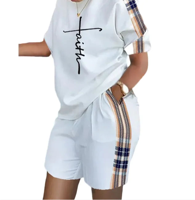 Women’s Printed Two-Piece Commuter Set – Short-Sleeve Top & Matching Shorts