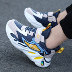 Dark blue leather surface / 31