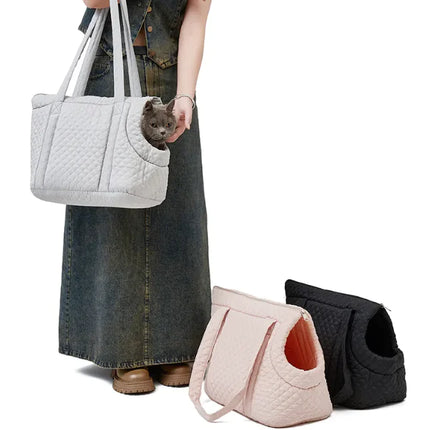 Quilted Korean-Style Pet Travel Bag – Soft Portable Carrier for Cats & Small Dogs