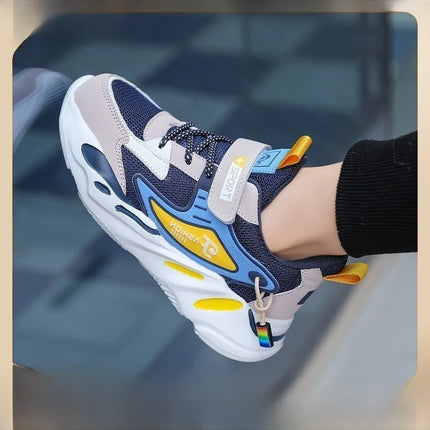 Kids Breathable Mesh Sneakers – Lightweight Non-Slip Active Shoes