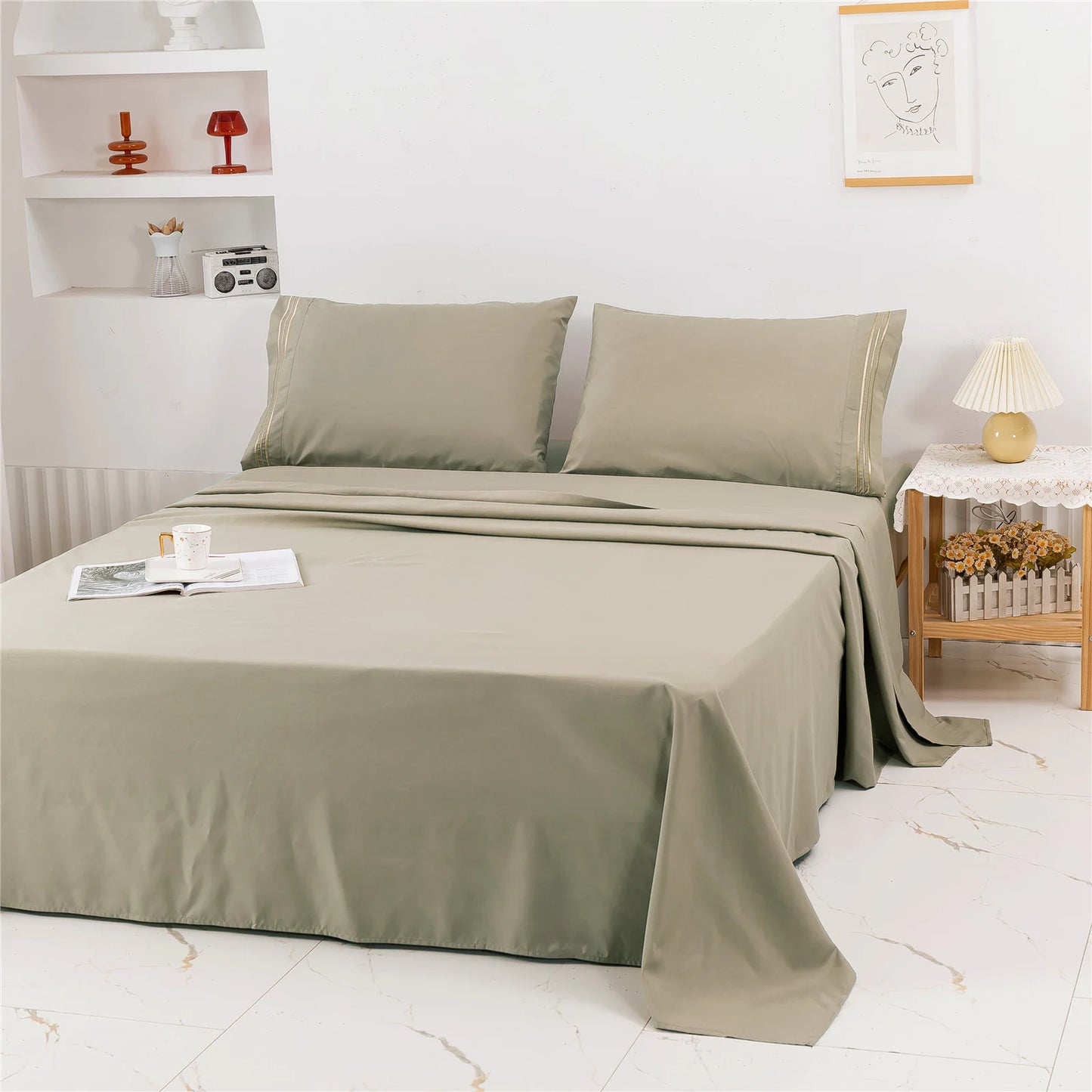 Polyester Modern Bed Sheet Set – 3/4-Piece Bedding Collection